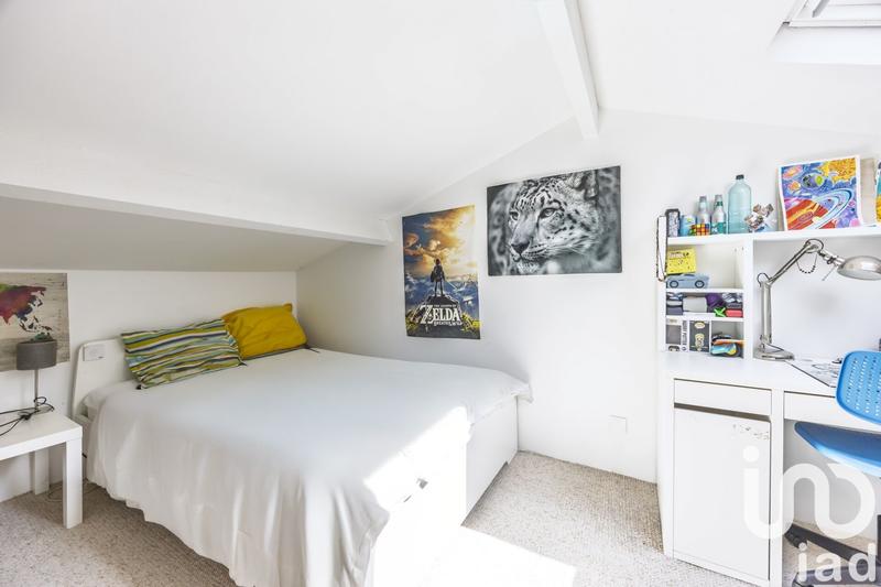 Maison - 141 m² - 7 pièces