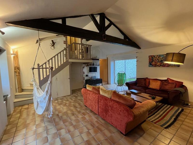 Maison - 145 m² - 6 pièces