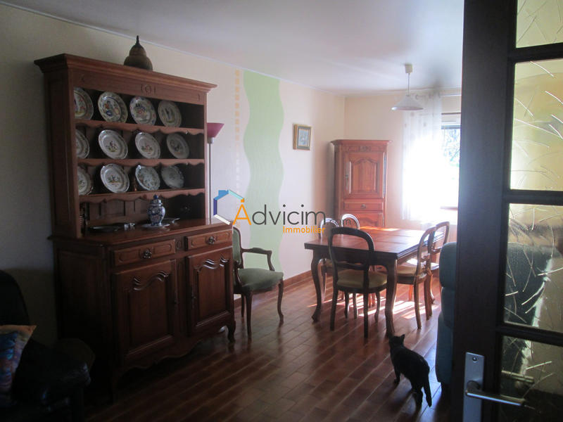 Maison - 88 m² - 6 pièces