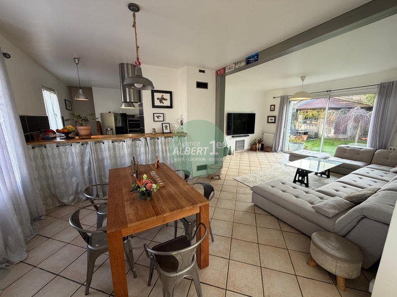 Maison - 170 m² - 6 pièces