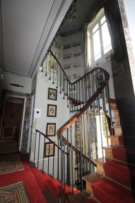 Maison - 289 m² - 15 pièces