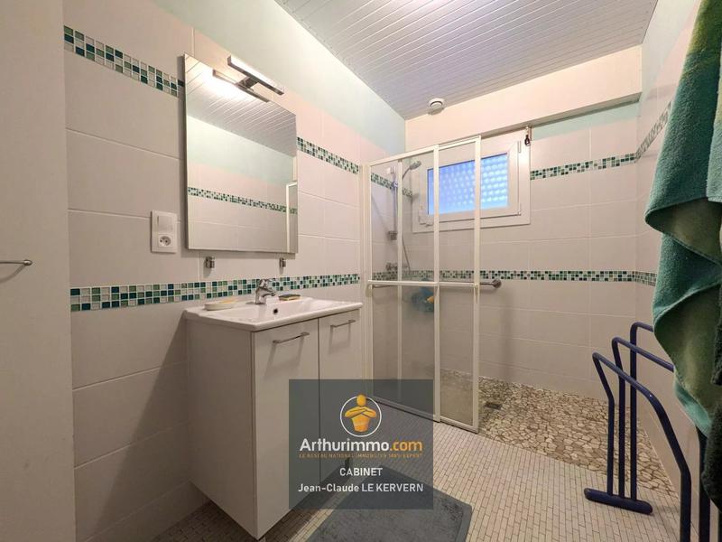 Maison - 168 m² - 9 pièces