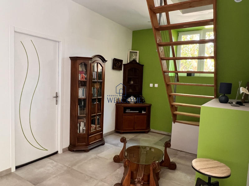 Maison - 183 m² - 5 pièces
