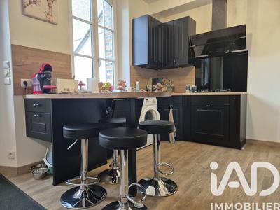 Maison - 91 m² - 4 pièces