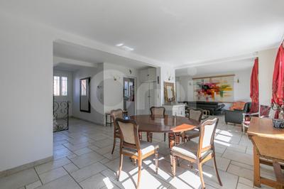 Maison - 183 m² - 7 pièces