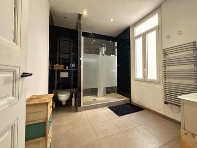 Appartement - 61 m² - 2 pièces