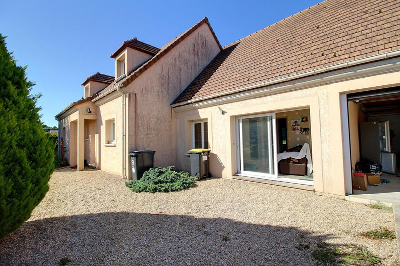 Maison - 150 m² - 6 pièces