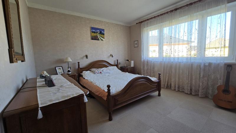 Maison - 97 m² - 6 pièces