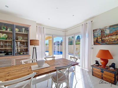 Maison traditionnelle - 127 m² - 4 pièces