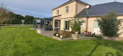 Maison - 189 m² - 8 pièces