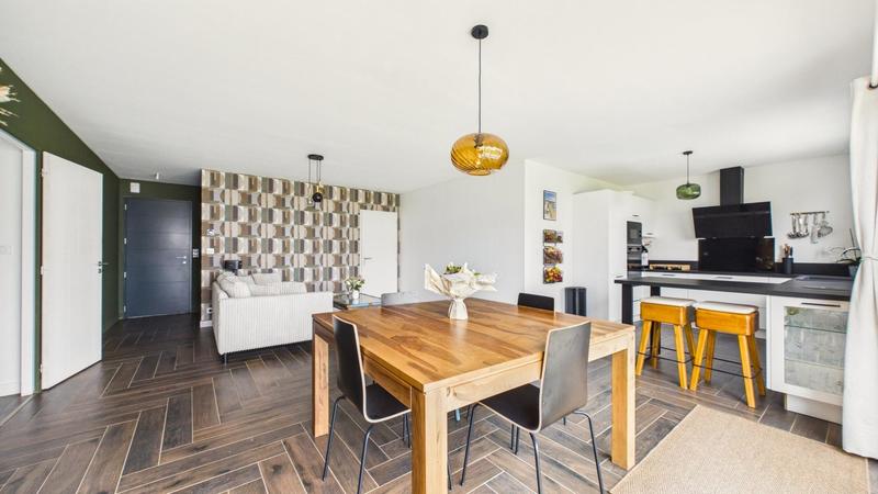 Maison - 89 m² - 4 pièces