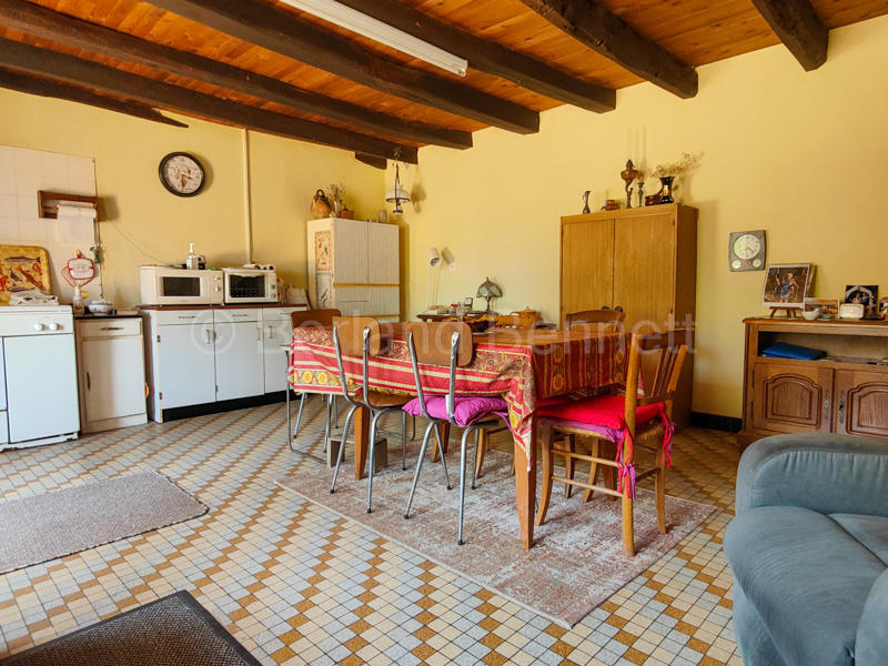 Maison en pierre - 95 m² - 3 pièces