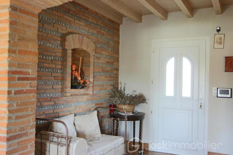 Maison - 335 m² - 11 pièces