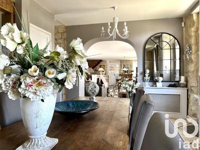 Maison - 183 m² - 6 pièces