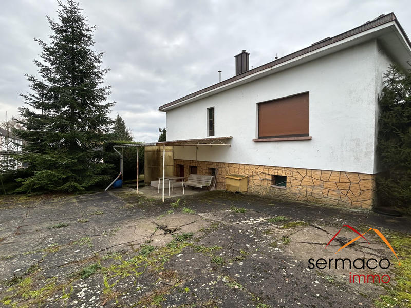 Maison - 102 m² - 4 pièces