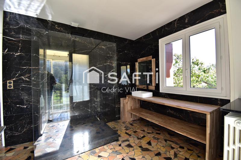 Maison - 150 m² - 5 pièces