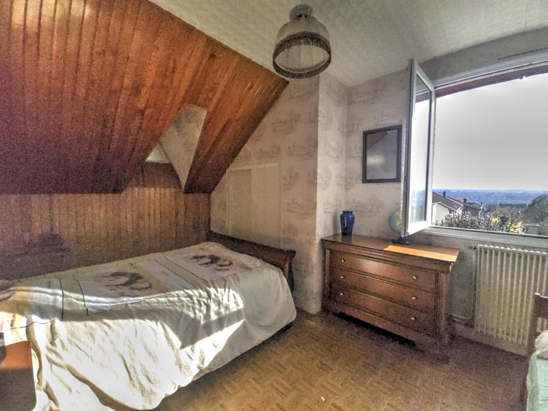 Maison - 134 m² - 6 pièces