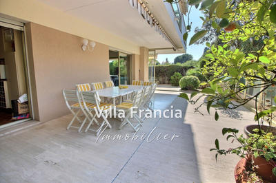 Appartement - 103 m² - 4 pièces