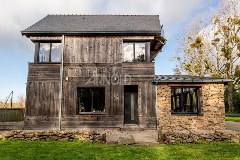 Maison - 120 m² - 7 pièces