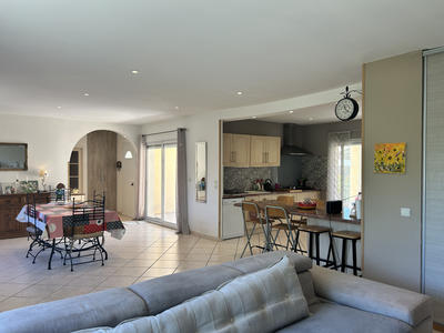 Maison - 142 m² - 6 pièces