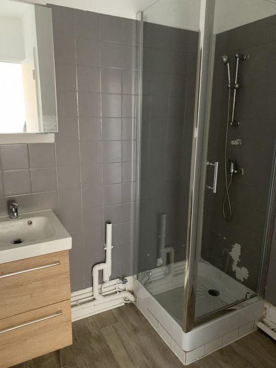 Studio - 25 m² - 1 pièce