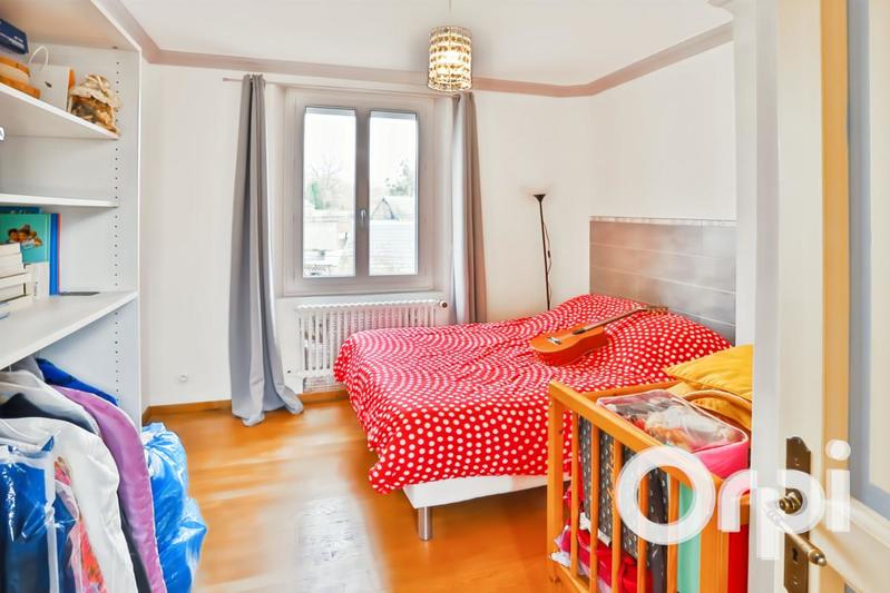 Maison - 189 m² - 6 pièces