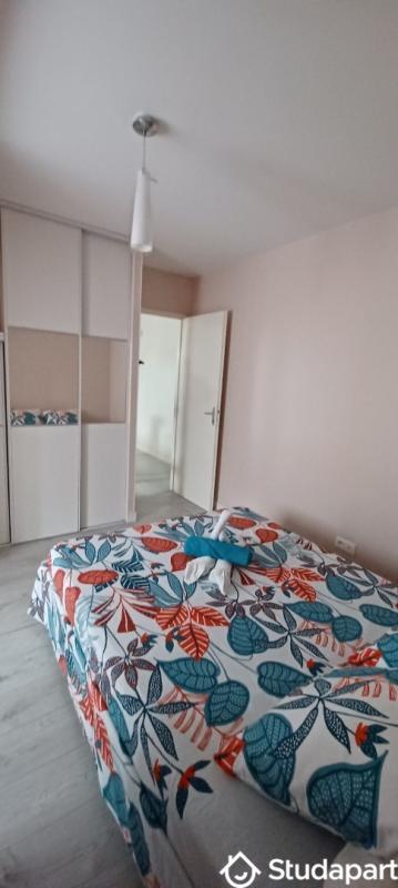 Chambre - 13 m² - 1 pièce