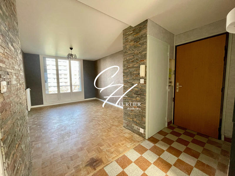 Appartement - 57 m² - 3 pièces