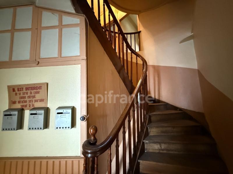 Immeuble - 350 m² - 16 pièces