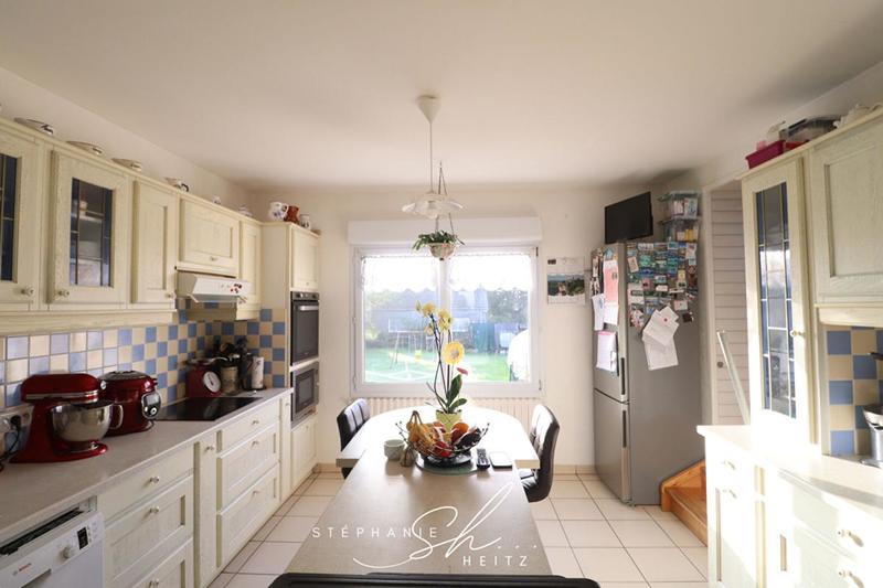 Maison - 141 m² - 6 pièces