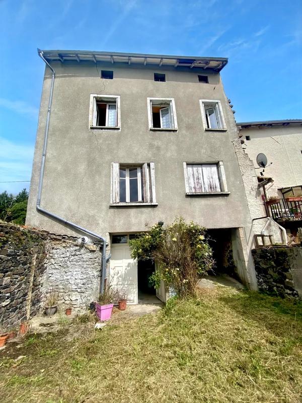 Maison - 123 m² - 10 pièces