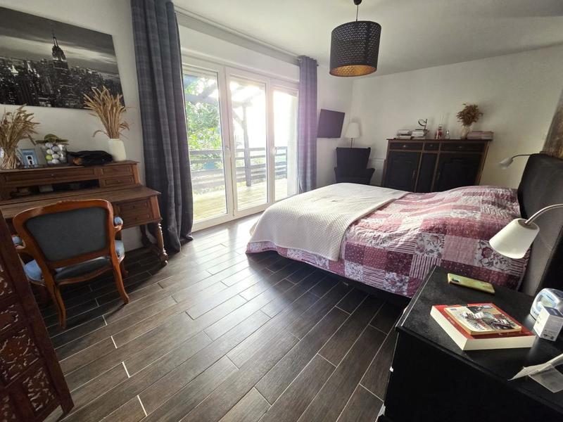 Pavillon - 194 m² - 7 pièces