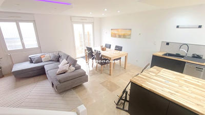 Maison - 84 m² - 4 pièces