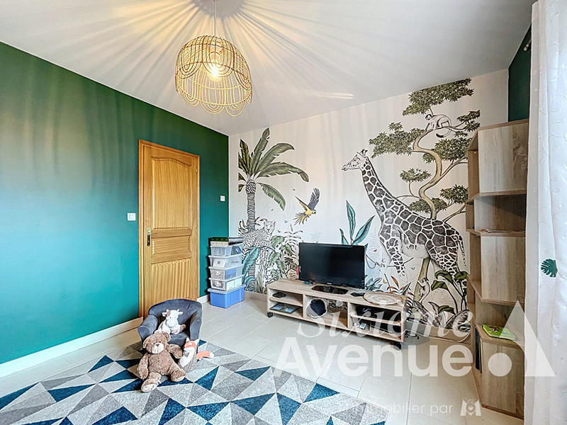 Maison - 143 m² - 6 pièces