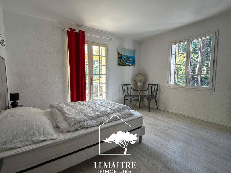 Maison - 135 m² - 6 pièces