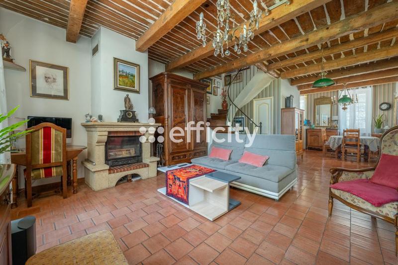 Maison de village - 174 m² - 6 pièces