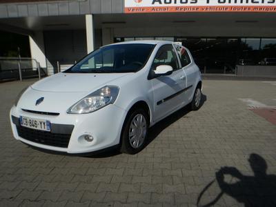 Renault Clio III Phase 2 1.5dci Eco 75ch