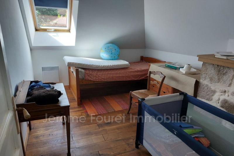 Maison en pierre - 157 m² - 8 pièces