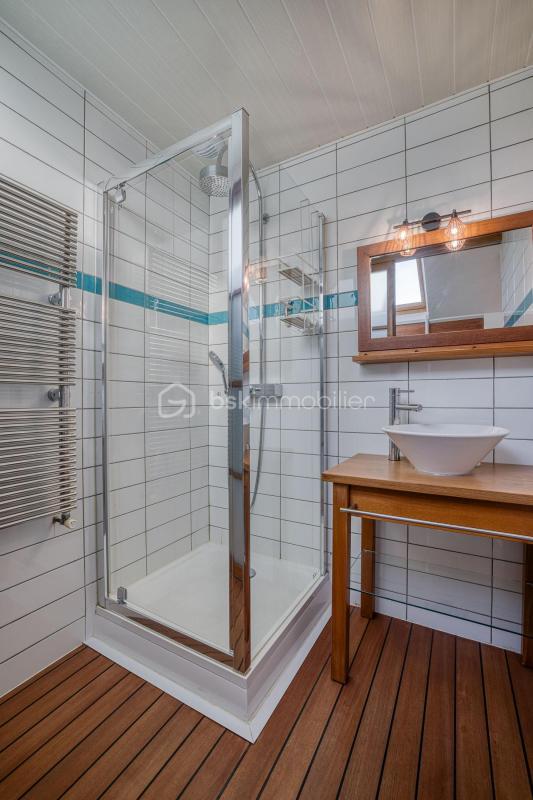 Maison - 212 m² - 6 pièces