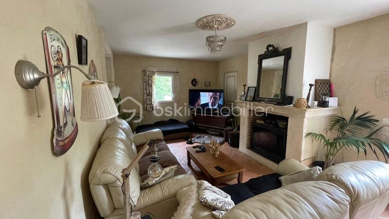 Propriété - 105 m² - 4 pièces