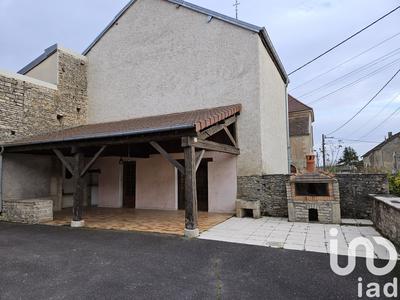 Maison - 128 m² - 5 pièces