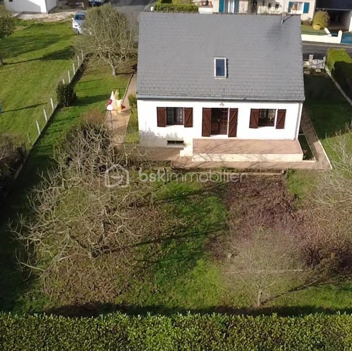 Maison - 128 m² - 7 pièces