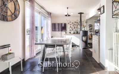 Maison - 100 m² - 5 pièces