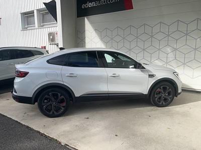 Renault Arkana E-Tech 145 - 21b R.S. Line