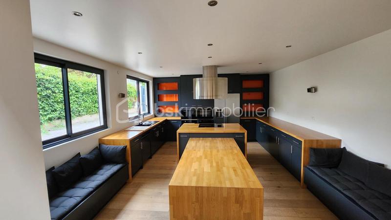 Maison d'architecte - 125 m² - 4 pièces