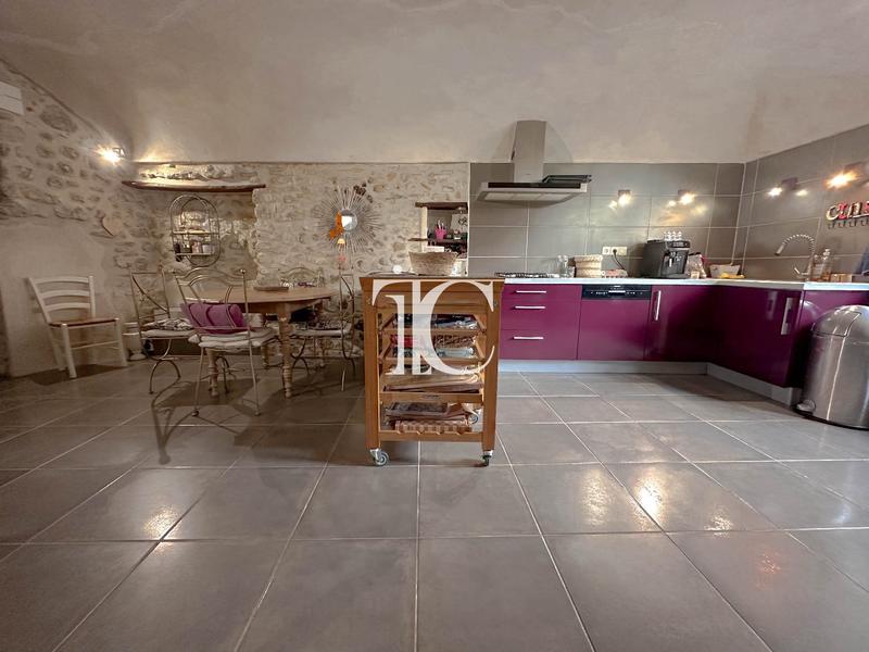 Maison de village - 183 m² - 5 pièces