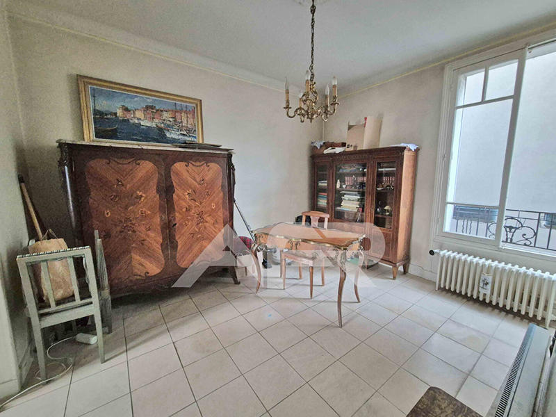 Maison - 98 m² - 5 pièces