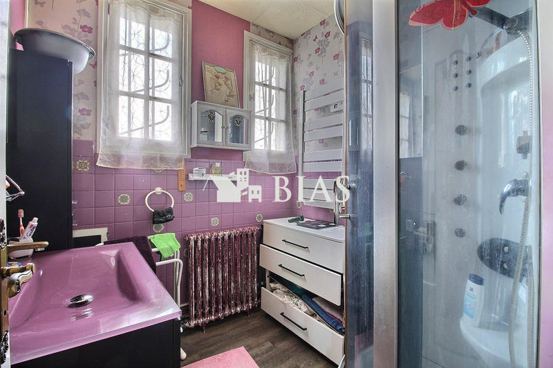 Maison - 105 m² - 4 pièces