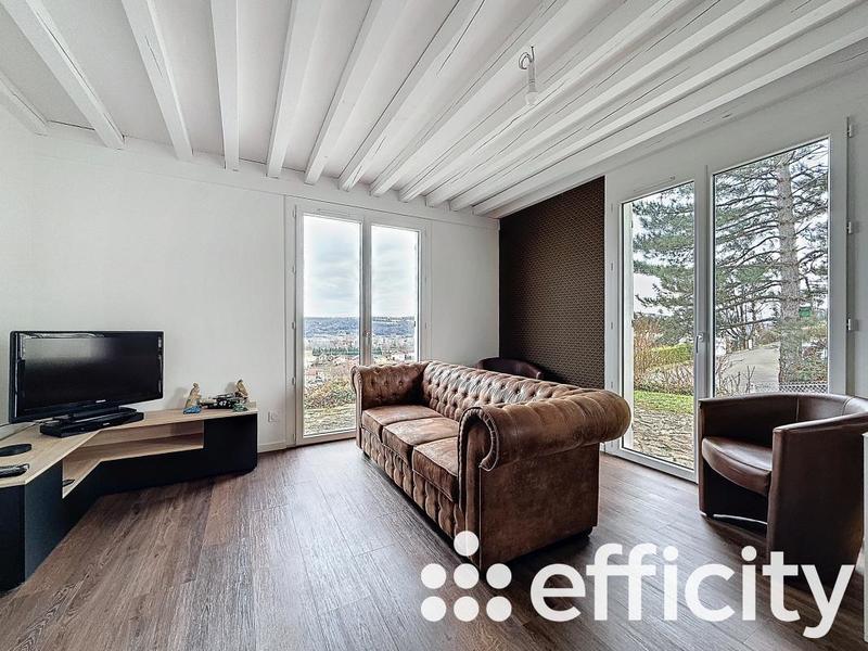 Maison - 93 m² - 4 pièces