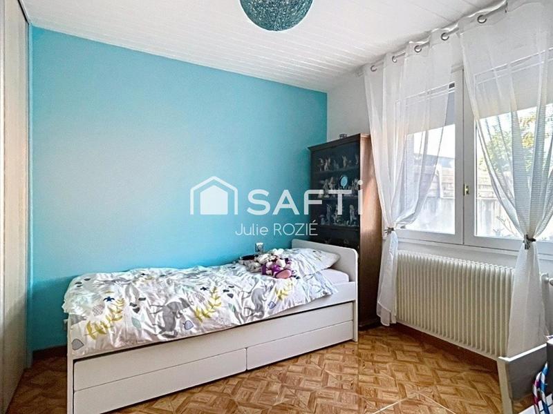 Maison - 97 m² - 5 pièces